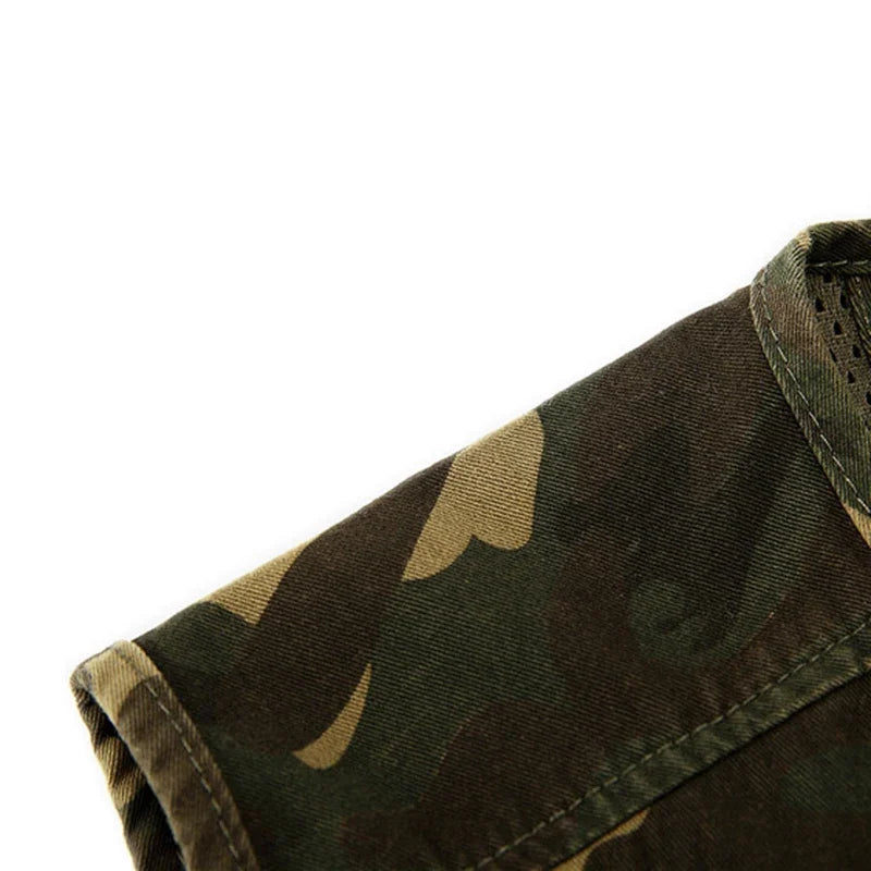 Men's Camouflage Fishing & Hunting Vest - Multi-Pocket, Outdoor Waistcoat.