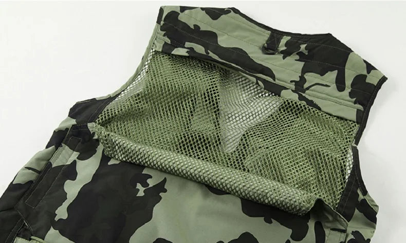 Men's Camouflage Multi-Pocket Cargo Vest - Tactical Military Bomber Waistcoat.