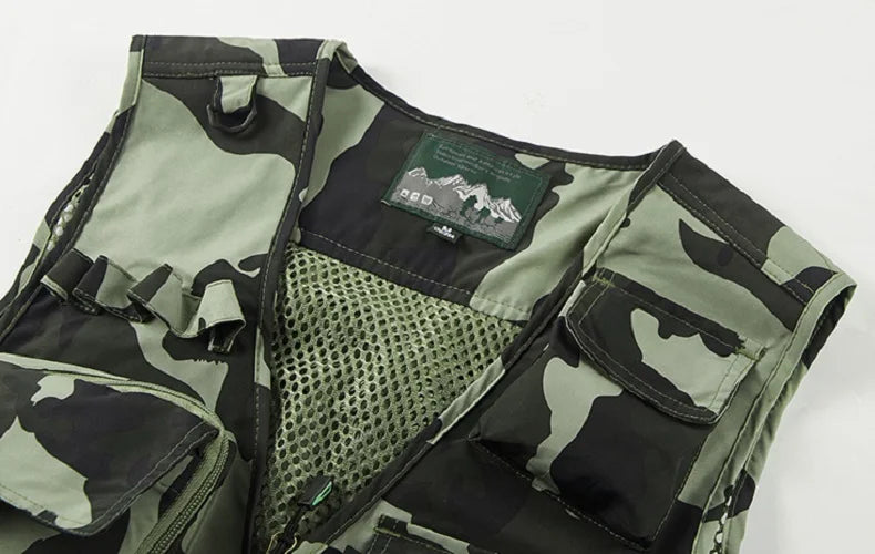 Men's Camouflage Multi-Pocket Cargo Vest - Tactical Military Bomber Waistcoat.