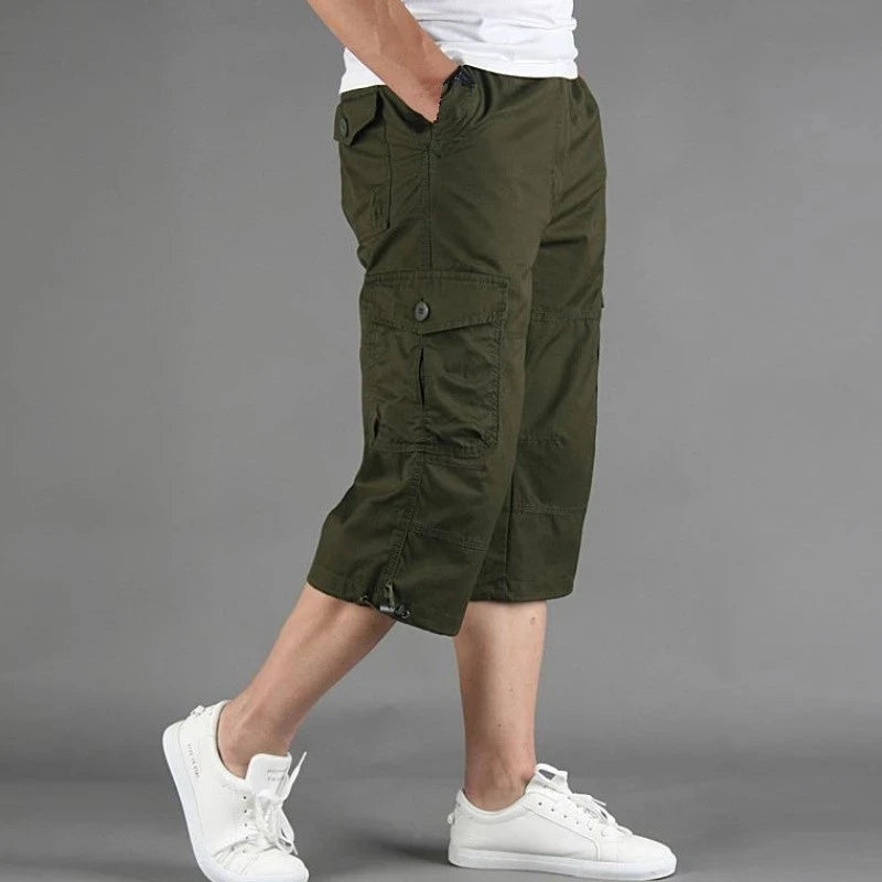 Men's Knee-Length Cotton Cargo Shorts - Multi-Pocket, Casual Summer Style.